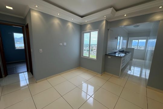 Sala de apartamento para alugar com 2 quartos, 52m² em Centro, São Vicente