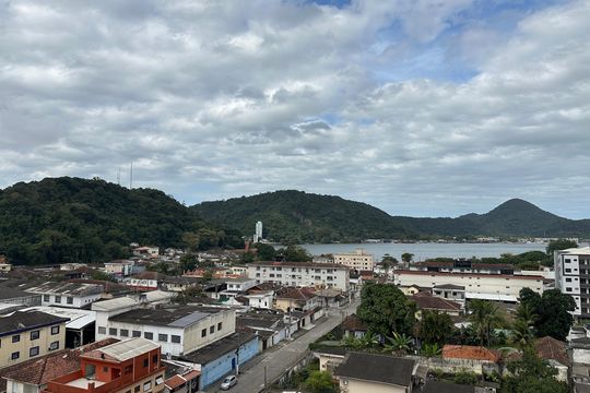Vista Quarto 2 de apartamento para alugar com 2 quartos, 52m² em Centro, São Vicente