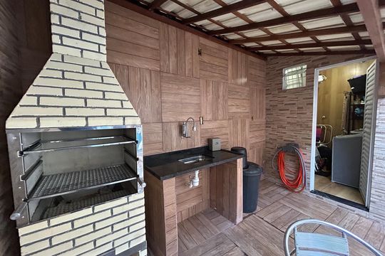 Churrasqueira de casa à venda com 2 quartos, 66m² em Engenho de Dentro, Rio de Janeiro