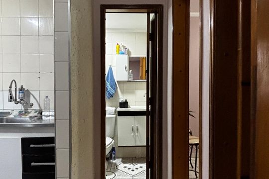 Corredor de apartamento à venda com 2 quartos, 46m² em Vila Aquilino, Santo André