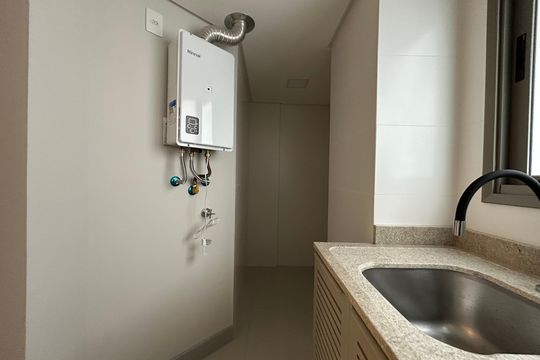 Área de Serviço de apartamento para alugar com 3 quartos, 126m² em Centro, Florianópolis