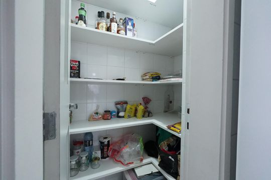 Dispensa de apartamento para alugar com 3 quartos, 83m² em Vila São José, São Paulo