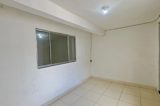 Quarto 3 de casa para alugar com 3 quartos, 90m² em Jardim Valeria, Guarulhos