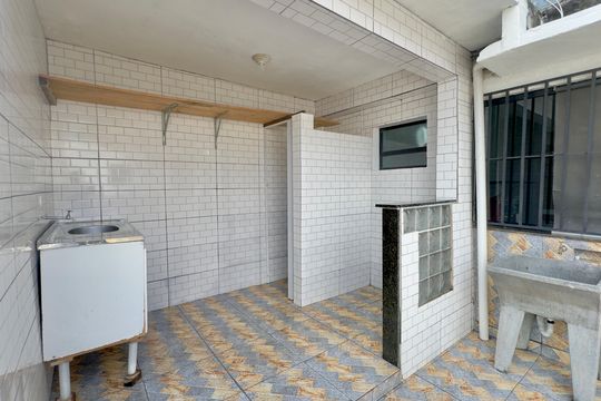 Área de Serviço de casa para alugar com 3 quartos, 90m² em Jardim Valeria, Guarulhos