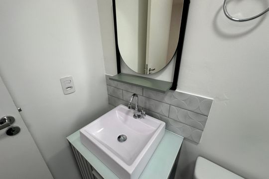 Banheiro da Suíte de apartamento para alugar com 3 quartos, 72m² em Jardim Maria Helena, Barueri