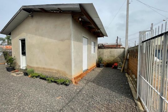 Casa à venda com 1 quarto, 160m² em Santos Dumont, São Leopoldo