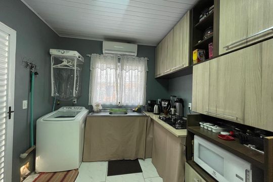 Casa à venda com 1 quarto, 160m² em Santos Dumont, São Leopoldo