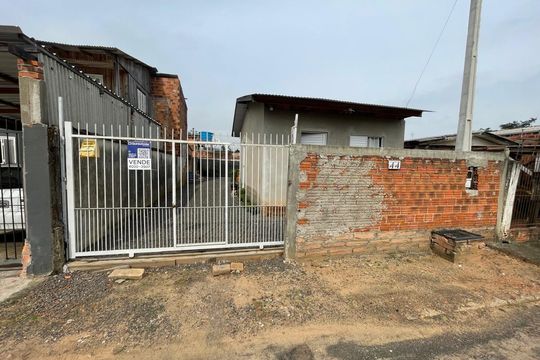 Placa Instalada em 03/08/2026 - Cod.NNYG-132 de casa à venda com 1 quarto, 160m² em Santos Dumont, São Leopoldo