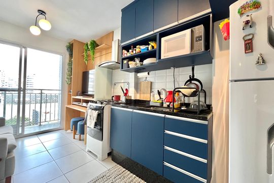 Cozinha de apartamento à venda com 1 quarto, 26m² em Vila Guarani (zona Sul), São Paulo