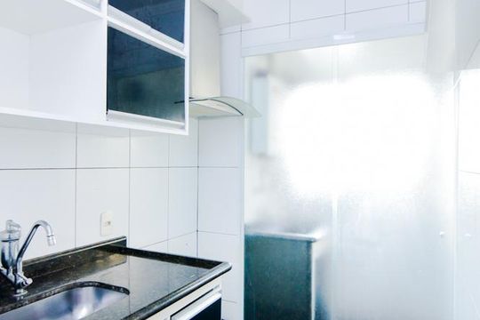 Cozinha de apartamento para alugar com 2 quartos, 49m² em Centro, Guarulhos