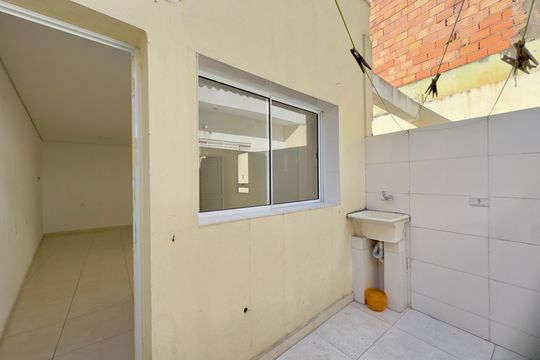 Área de Serviço de casa para alugar com 1 quarto, 35m² em Jardim das Oliveiras 2, Guarulhos