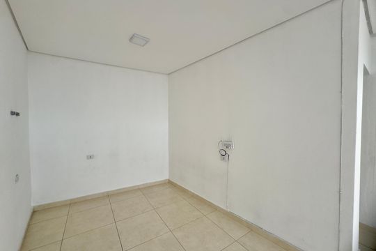 Casa para alugar com 1 quarto, 35m² em Jardim das Oliveiras 2, Guarulhos