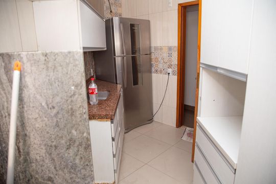 Cozinha de apartamento à venda com 3 quartos, 76m² em Setor Bueno, Goiânia