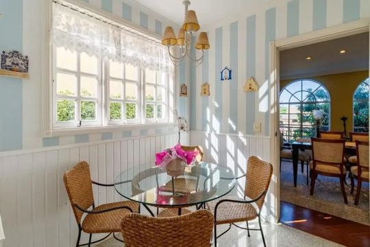 Cozinha de casa de condomínio à venda com 5 quartos, 375m² em Morada dos Pinheiros (Aldeia da Serra), Barueri