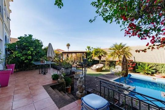 Área externa de casa de condomínio à venda com 5 quartos, 375m² em Morada dos Pinheiros (Aldeia da Serra), Barueri