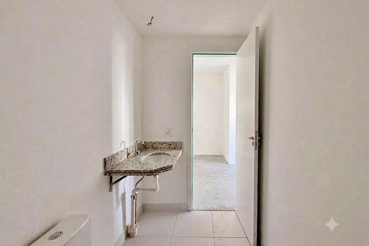 Banheiro de apartamento à venda com 2 quartos, 42m² em Brooklin, São Paulo