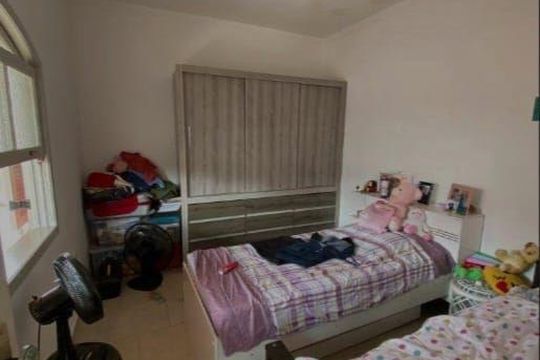 Casa à venda com 6 quartos, 125m² em Vila Carmosina, São Paulo