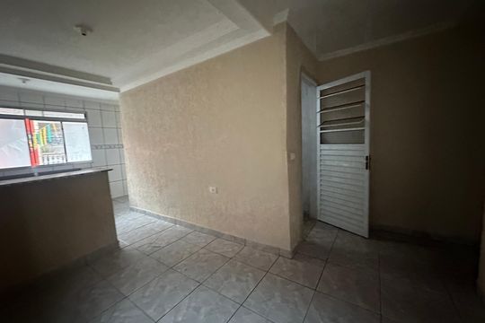 Sala de casa para alugar com 2 quartos, 50m² em Parque Imperial, Barueri