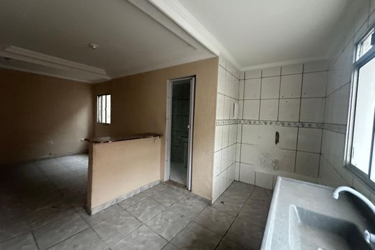 Cozinha de casa para alugar com 2 quartos, 50m² em Parque Imperial, Barueri