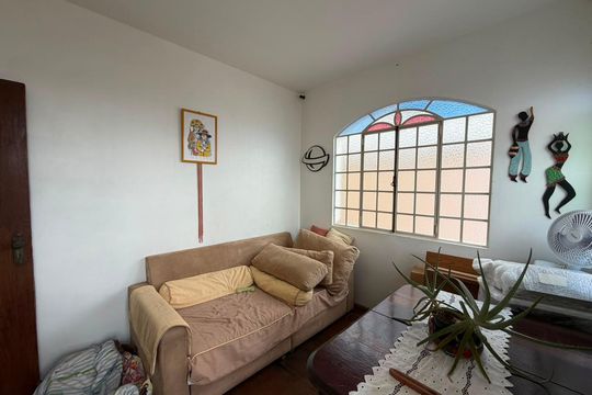 Apartamento para alugar com 3 quartos, 89m² em Sagrada Família, Belo Horizonte
