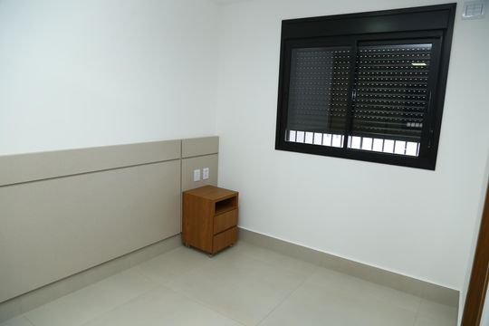 Quarto 1 de apartamento para alugar com 2 quartos, 88m² em Setor Marista, Goiânia