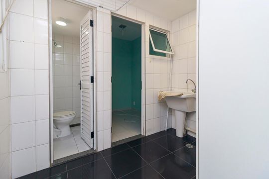 Área de Serviço de apartamento para alugar com 3 quartos, 124m² em Brooklin, São Paulo
