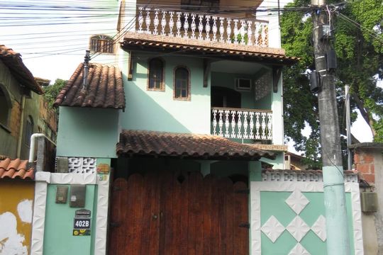 Fachada de casa para alugar com 4 quartos, 220m² em Boaçu, São Gonçalo
