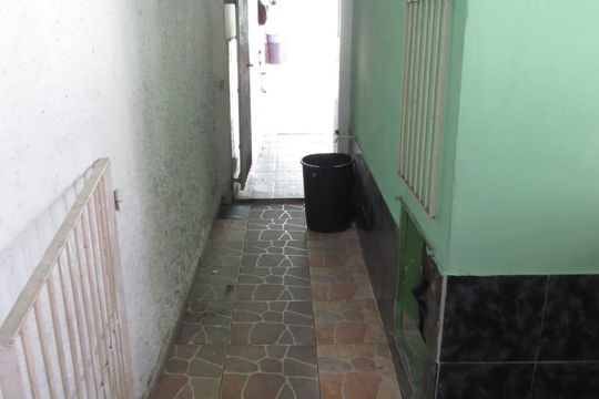 Corredor de casa para alugar com 4 quartos, 220m² em Boaçu, São Gonçalo