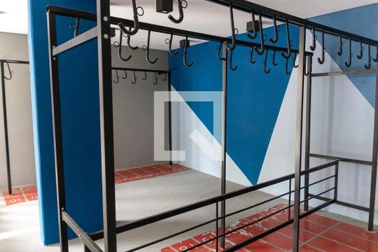 Área externa de apartamento à venda com 2 quartos, 45m² em Km 18, Osasco
