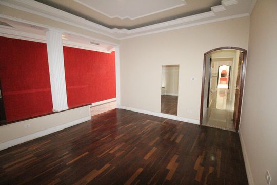 Sala de casa para alugar com 3 quartos, 228m² em Vila Tesouro, São José dos Campos