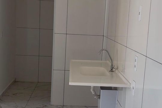 Cozinha de apartamento para alugar com 2 quartos, 49m² em Brás, São Paulo