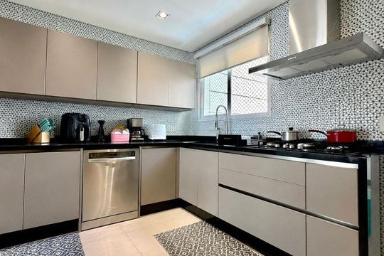 Cozinha de apartamento à venda com 3 quartos, 165m² em Tatuapé, São Paulo