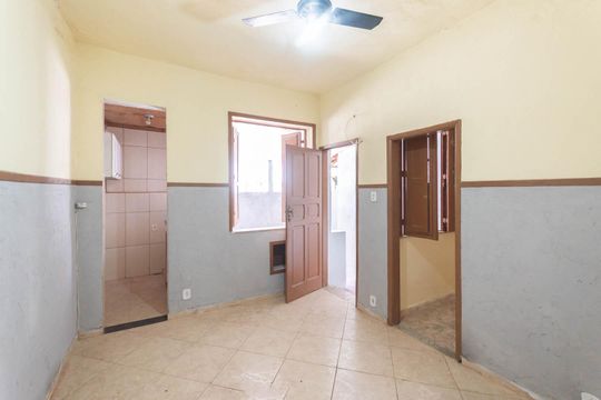 Sala (casa anexo) de casa à venda com 3 quartos, 80m² em Engenho Novo, Rio de Janeiro