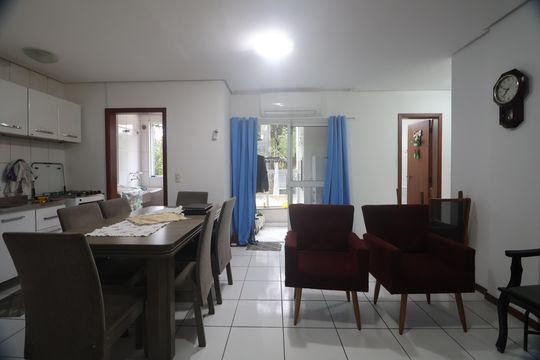 Sala de apartamento para alugar com 2 quartos, 70m² em Centro, Canoas