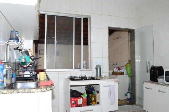Cozinha de apartamento à venda com 2 quartos, 78m² em Goiânia, Belo Horizonte