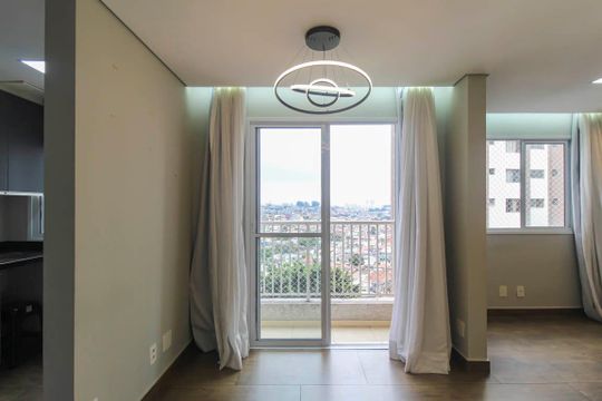 Sala de apartamento para alugar com 1 quarto, 38m² em Vila Virginia, São Paulo