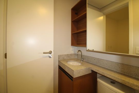 Banheiro de apartamento à venda com 1 quarto, 30m² em Jardim São Paulo, São Paulo