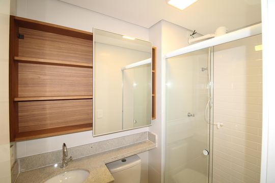 Banheiro de apartamento à venda com 1 quarto, 30m² em Jardim São Paulo, São Paulo