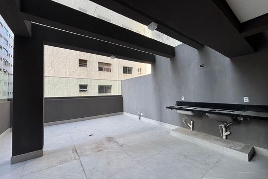 Varanda de apartamento à venda com 2 quartos, 67m² em Indianópolis, São Paulo