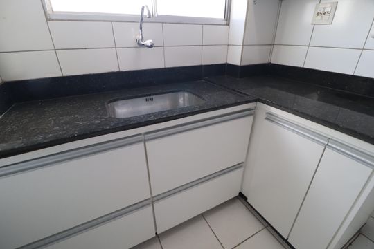 Cozinha de apartamento para alugar com 3 quartos, 142m² em Tubalina, Uberlândia