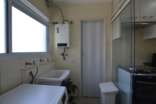AREA DE SERVIÇO de apartamento à venda com 3 quartos, 77m² em Jardim Ester, São Paulo