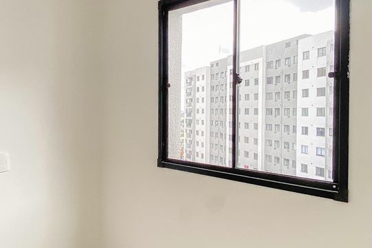 Quarto 2 de apartamento para alugar com 2 quartos, 42m² em Vila Campanela, São Paulo