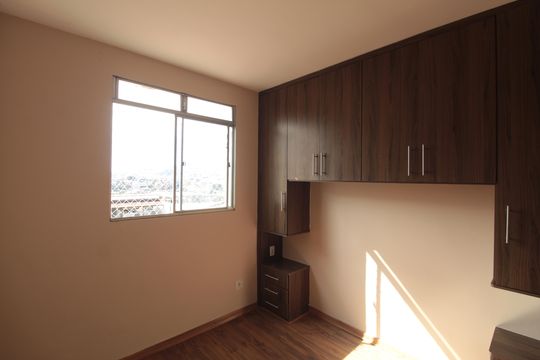 Quarto 1 de apartamento à venda com 2 quartos, 48m² em Jardim Guanabara, Belo Horizonte