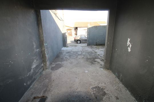 Garagem de casa para alugar com 2 quartos, 150m² em Cidade Morumbi, São José dos Campos