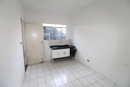 Cozinha de casa para alugar com 2 quartos, 150m² em Cidade Morumbi, São José dos Campos