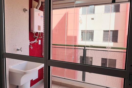 Área de serviço de apartamento para alugar com 2 quartos, 39m² em Vila Aricanduva, São Paulo