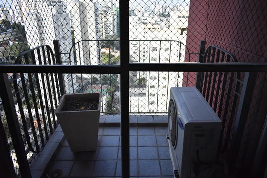 Sacada da Sala de apartamento à venda com 3 quartos, 160m² em Vila da Saúde, São Paulo