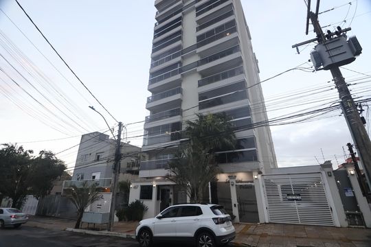 Fachada de apartamento à venda com 3 quartos, 125m² em Marechal Rondon, Canoas