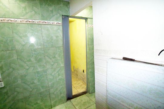 Cozinha de casa para alugar com 1 quarto, 50m² em Pavuna Parque Columbia, Rio de Janeiro