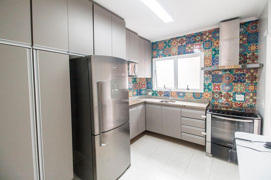 Cozinha de casa de condomínio à venda com 4 quartos, 180m² em Residencial Tambore Iii, Santana de Parnaíba